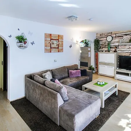 2 Bedroom Cozy In Daire *