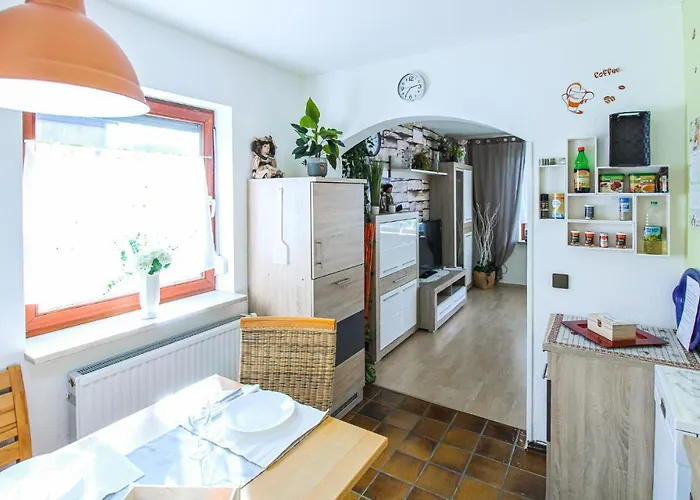 2 Bedroom Cozy In *