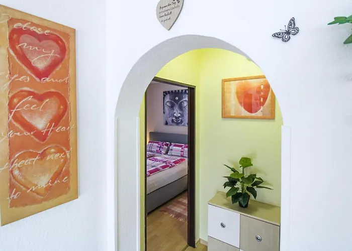 Appartement 2 Bedroom Cozy In
