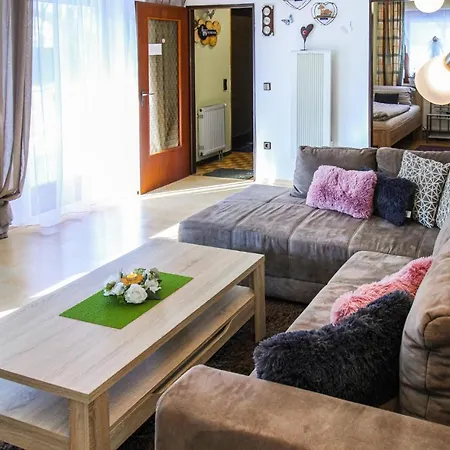 2 Bedroom Cozy In * 아라흐